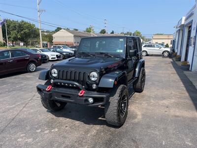 2015 Jeep Wrangler Rubicon   - Photo 2 - West Chester, PA 19382