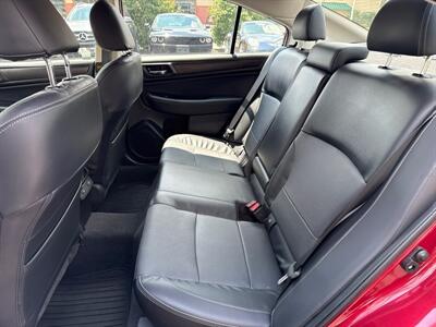 2017 Subaru Legacy 2.5i Limited   - Photo 12 - West Chester, PA 19382