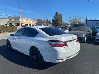 2017 Honda Accord EX w/Honda Sensing   - Photo 7 - West Chester, PA 19382