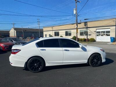 2017 Honda Accord EX w/Honda Sensing   - Photo 4 - West Chester, PA 19382