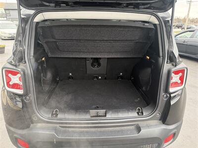 2015 Jeep Renegade Limited   - Photo 12 - West Chester, PA 19382