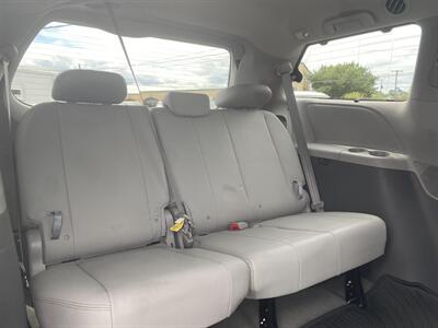 2018 Toyota Sienna XLE 7-Passenger   - Photo 14 - West Chester, PA 19382