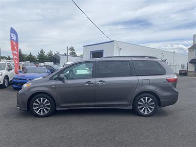 2018 Toyota Sienna XLE 7-Passenger   - Photo 8 - West Chester, PA 19382