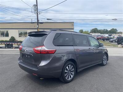 2018 Toyota Sienna XLE 7-Passenger   - Photo 5 - West Chester, PA 19382
