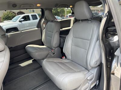 2018 Toyota Sienna XLE 7-Passenger   - Photo 10 - West Chester, PA 19382