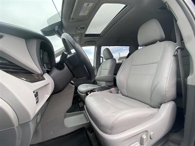 2018 Toyota Sienna XLE 7-Passenger   - Photo 9 - West Chester, PA 19382