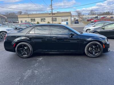 2021 Chrysler 300 S V8   - Photo 5 - West Chester, PA 19382