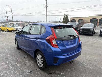 2017 Honda Fit LX   - Photo 7 - West Chester, PA 19382