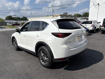 2020 Mazda CX-5 Touring   - Photo 5 - West Chester, PA 19382