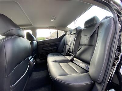 2019 Nissan Altima 2.5 Platinum   - Photo 9 - West Chester, PA 19382