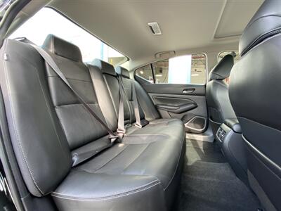 2019 Nissan Altima 2.5 Platinum   - Photo 12 - West Chester, PA 19382