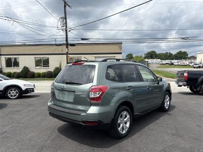 2015 Subaru Forester 2.5i Premium   - Photo 5 - West Chester, PA 19382