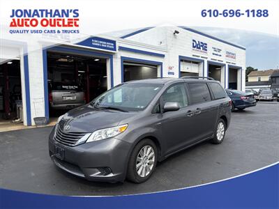 2017 Toyota Sienna LE 7-Passenger   - Photo 1 - West Chester, PA 19382