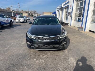 2020 Kia Optima LX   - Photo 2 - West Chester, PA 19382