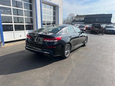 2020 Kia Optima LX   - Photo 5 - West Chester, PA 19382