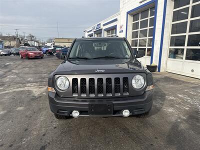 2017 Jeep Patriot Latitude   - Photo 2 - West Chester, PA 19382