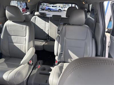 2017 Toyota Sienna XLE 8-Passenger   - Photo 25 - West Chester, PA 19382