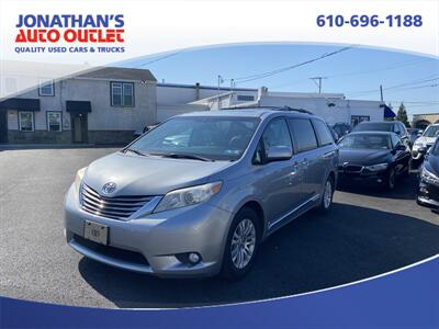2017 Toyota Sienna XLE 8-Passenger   - Photo 1 - West Chester, PA 19382