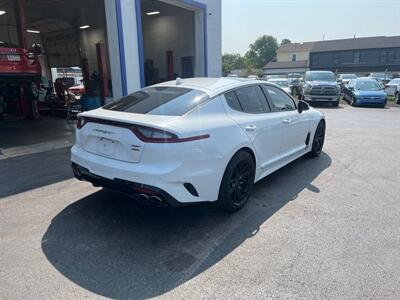 2020 Kia Stinger GT2   - Photo 5 - West Chester, PA 19382