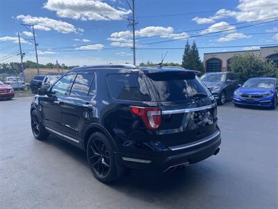 2018 Ford Explorer Platinum   - Photo 7 - West Chester, PA 19382