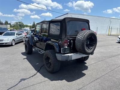 2009 Jeep Wrangler Unlimited Sahara   - Photo 7 - West Chester, PA 19382
