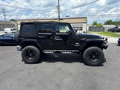 2009 Jeep Wrangler Unlimited Sahara   - Photo 5 - West Chester, PA 19382