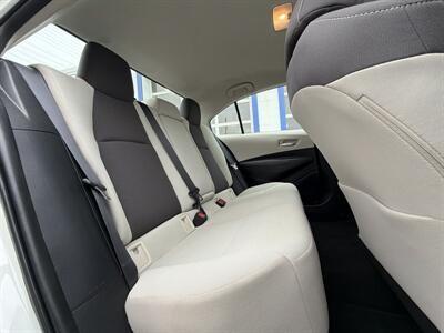 2021 Toyota Corolla LE   - Photo 12 - West Chester, PA 19382