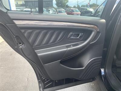 2015 Ford Taurus Limited   - Photo 10 - West Chester, PA 19382