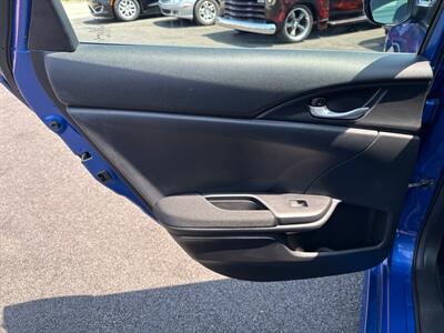 2021 Honda Civic LX   - Photo 11 - West Chester, PA 19382