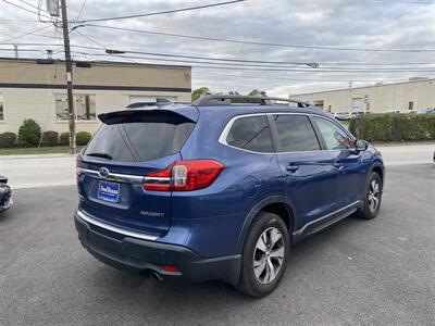 2021 Subaru Ascent Premium 8-Passenger - Photo 4 - West Chester, PA 19382