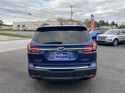 2021 Subaru Ascent Premium 8-Passenger - Photo 5 - West Chester, PA 19382