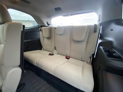 2021 Subaru Ascent Premium 8-Passenger - Photo 11 - West Chester, PA 19382