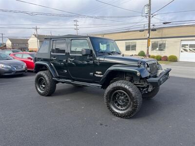 2012 Jeep Wrangler Unlimited Sahara   - Photo 4 - West Chester, PA 19382