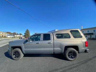 2017 Chevrolet Silverado 1500 LT   - Photo 2 - West Chester, PA 19382