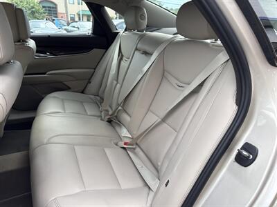 2013 Cadillac XTS Premium Collection   - Photo 9 - West Chester, PA 19382