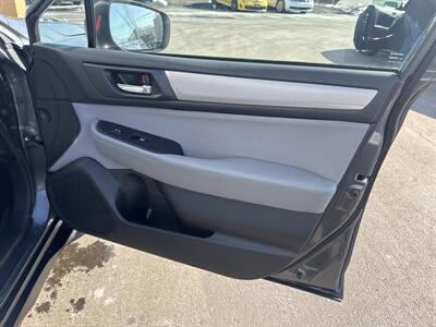 2019 Subaru Outback 2.5i Premium - Photo 18 - West Chester, PA 19382