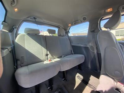 2015 Toyota Sienna L 7-Passenger   - Photo 12 - West Chester, PA 19382