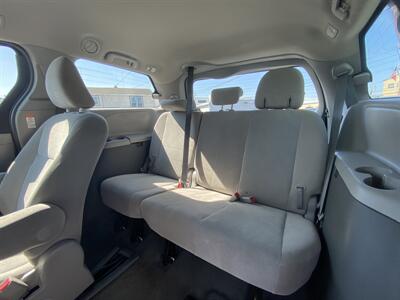 2015 Toyota Sienna L 7-Passenger   - Photo 9 - West Chester, PA 19382