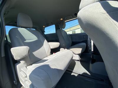2015 Toyota Sienna L 7-Passenger   - Photo 11 - West Chester, PA 19382