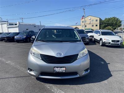 2015 Toyota Sienna L 7-Passenger   - Photo 2 - West Chester, PA 19382