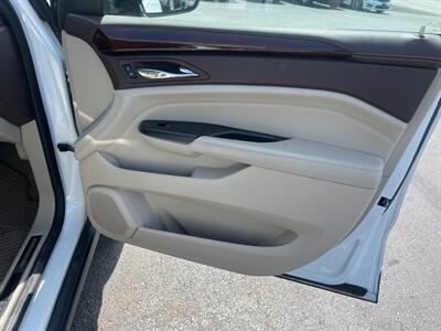 2013 Cadillac SRX Luxury Collection   - Photo 16 - West Chester, PA 19382