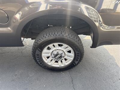 2008 Ford F-250 Super Duty XL XL 4dr Crew Cab   - Photo 16 - West Chester, PA 19382