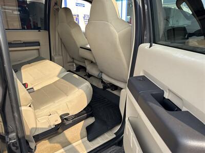 2008 Ford F-250 Super Duty XL XL 4dr Crew Cab   - Photo 12 - West Chester, PA 19382