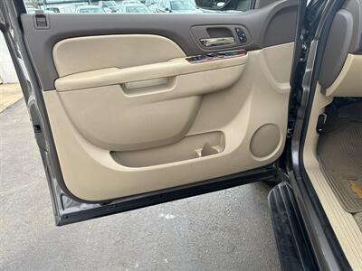 2012 Chevrolet Suburban LT - Photo 8 - West Chester, PA 19382