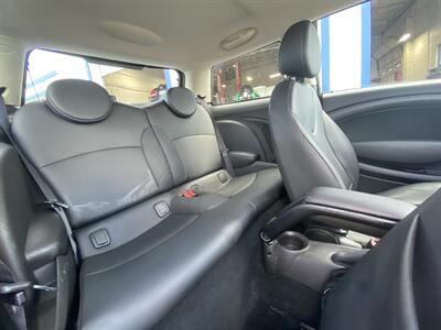 2013 MINI Hardtop Cooper   - Photo 12 - West Chester, PA 19382