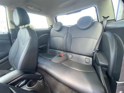 2013 MINI Hardtop Cooper   - Photo 10 - West Chester, PA 19382