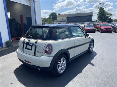 2013 MINI Hardtop Cooper   - Photo 5 - West Chester, PA 19382