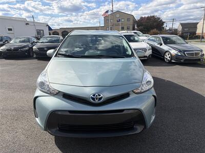 2015 Toyota Prius v Two   - Photo 3 - West Chester, PA 19382