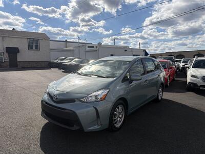 2015 Toyota Prius v Two   - Photo 2 - West Chester, PA 19382