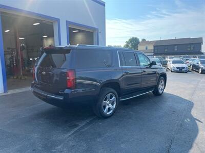 2017 Chevrolet Suburban Premier   - Photo 8 - West Chester, PA 19382